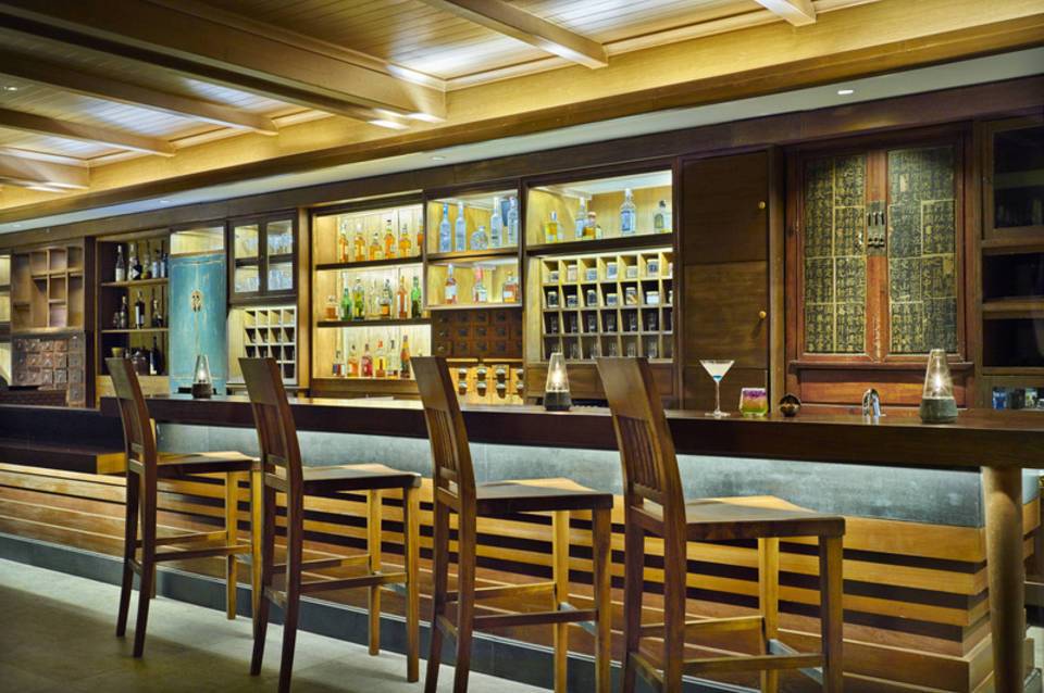 Anantara Layan Phuket Resort 1