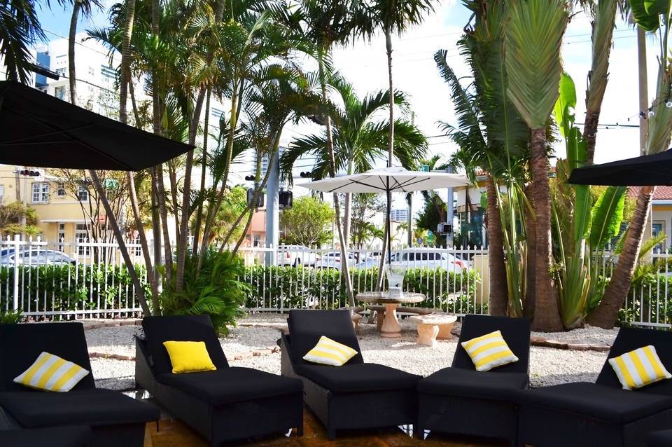 Beachside All Suites Hotel 1