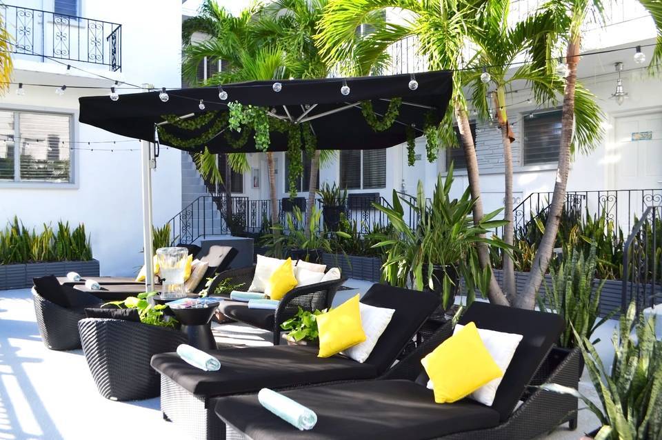 Beachside All Suites Hotel 4