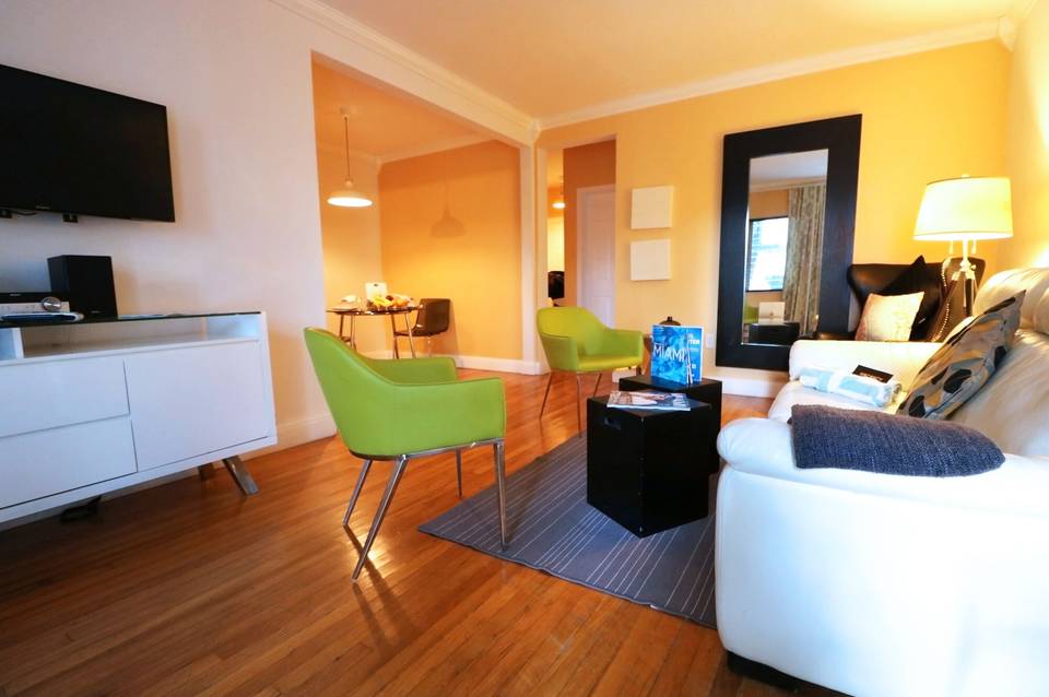 Beachside All Suites Hotel 5