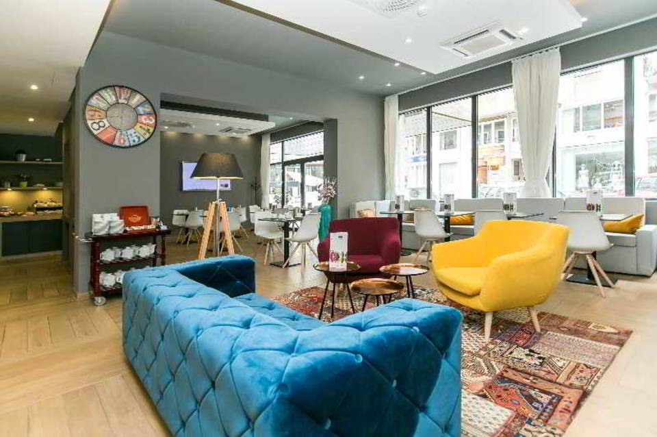 Roombach Hotel Budapest Center 5