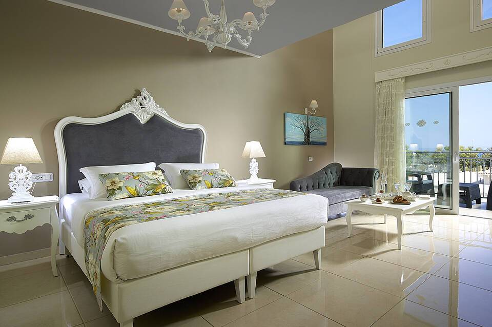 Anemos Luxury Grand Resort 3