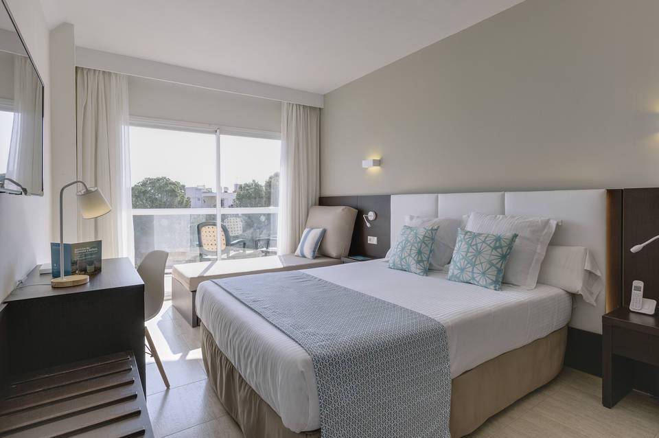 Hotel ILUNION Palmanova Mallorca 2