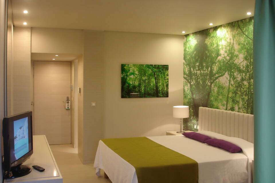 Eden Roc Resort Hotel 2