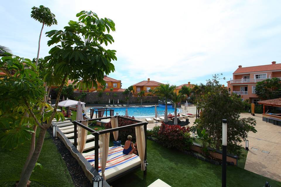 Hotel El Duque 5