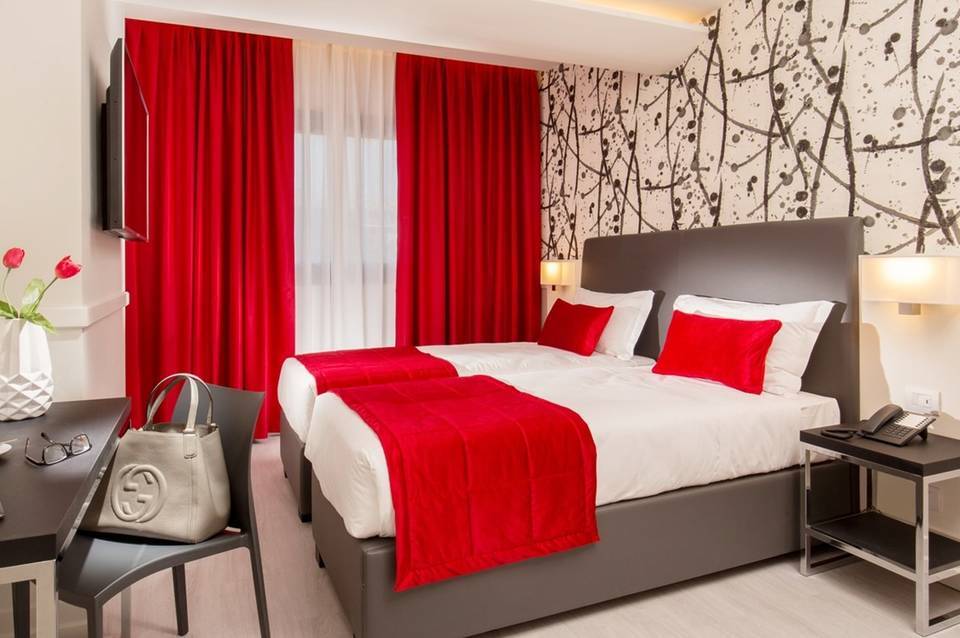 American Palace Eur 1