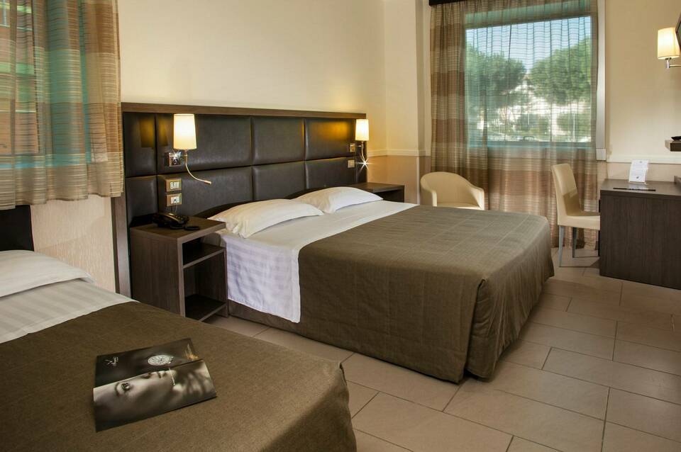 Hotel Artis 3