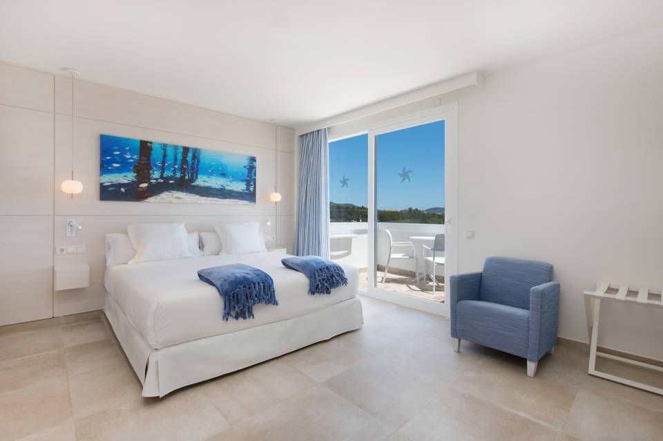 Iberostar Selection Santa Eulalia Ibiza 3