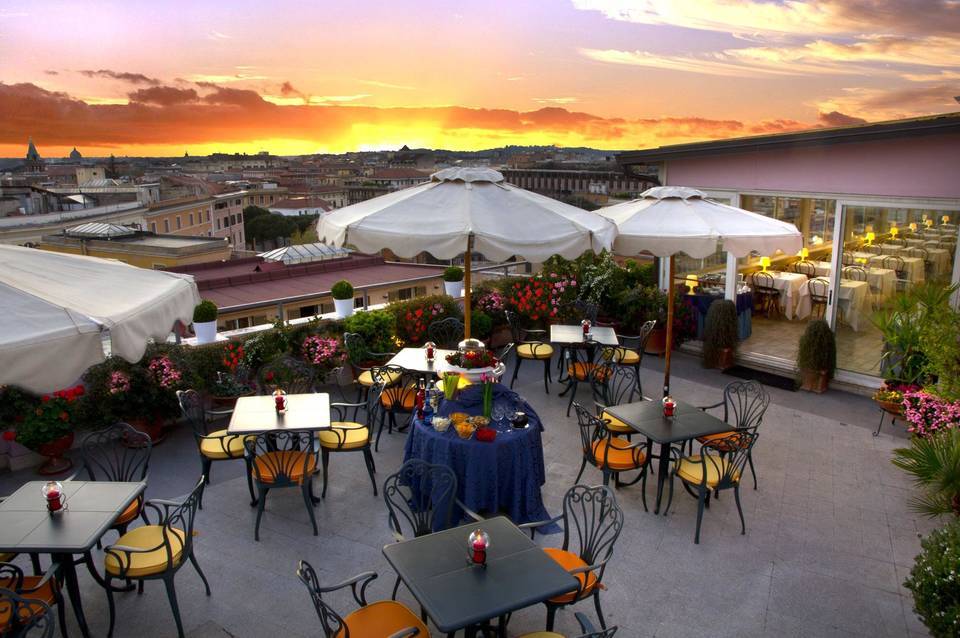 The Marcella Royal Hotel - Rooftop Garden 1
