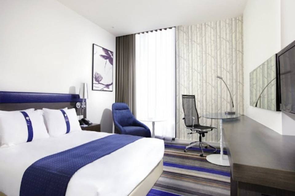 Holiday Inn Express Bangkok Siam 1