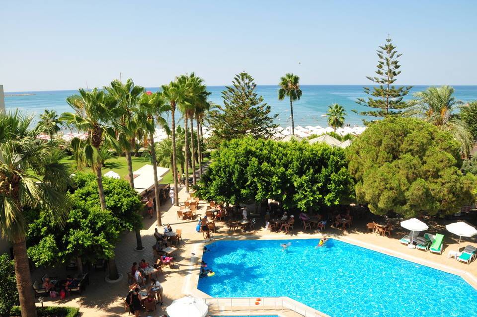 Nerton Hotel 1