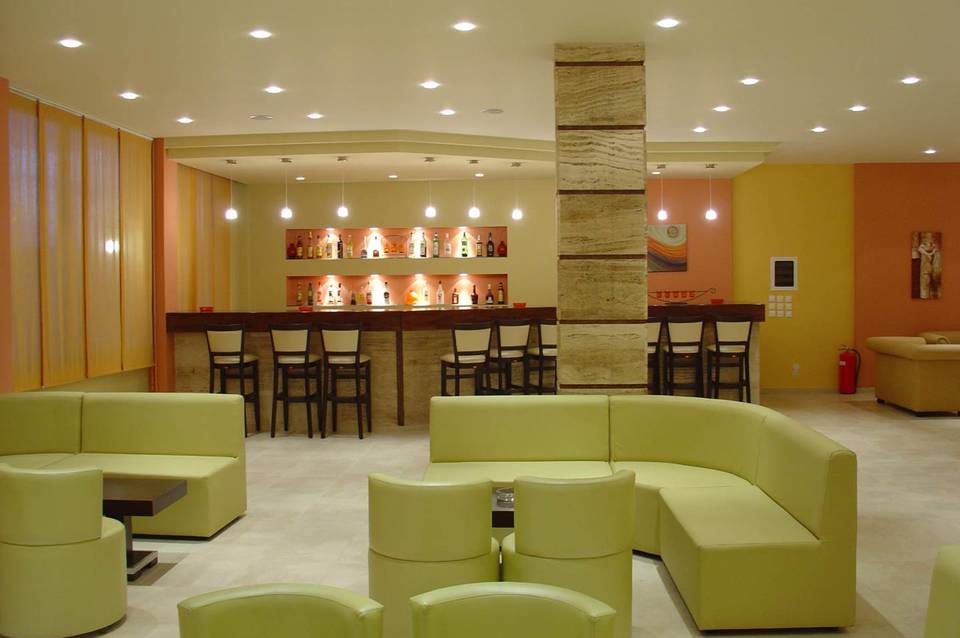 Golden Sands 4