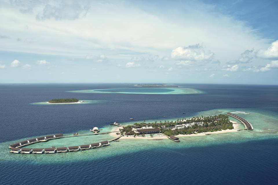 The Westin Maldives Miriandhoo Resort 1