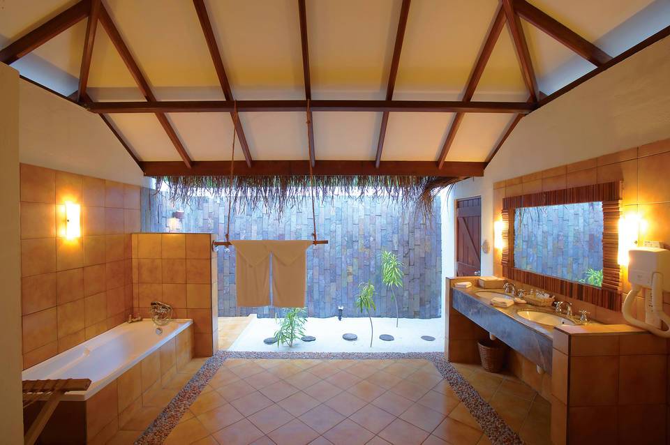 Filitheyo Island Resort 4