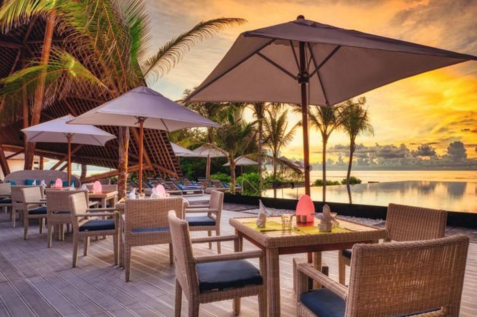 Kuredhivaru Resort and Spa Maldives 3