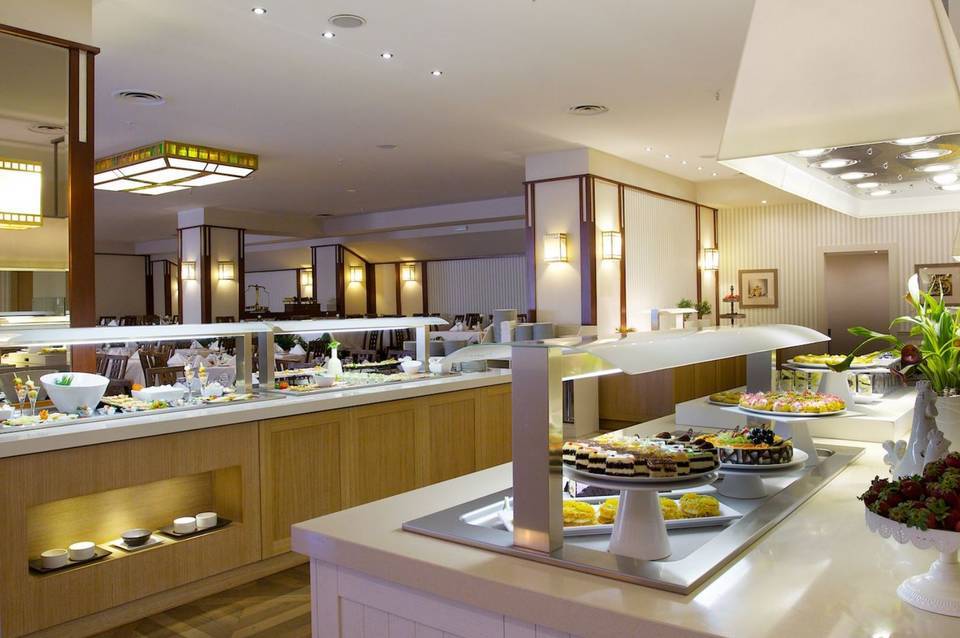 Theartemis Palace 2