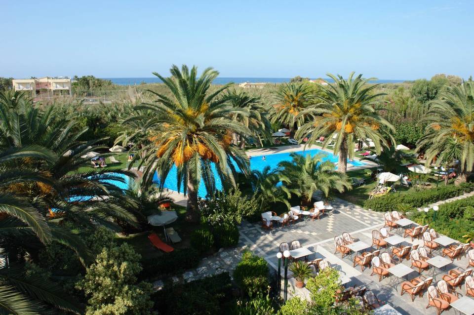 May Beach Hotel 1