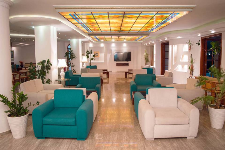 May Beach Hotel 3