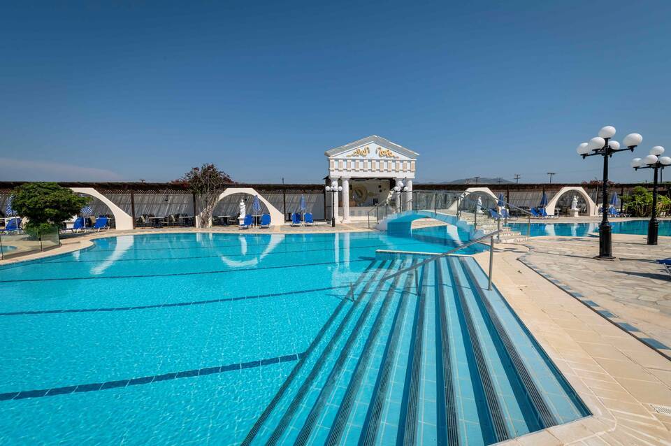 Smy Kos Beach & Splash 1