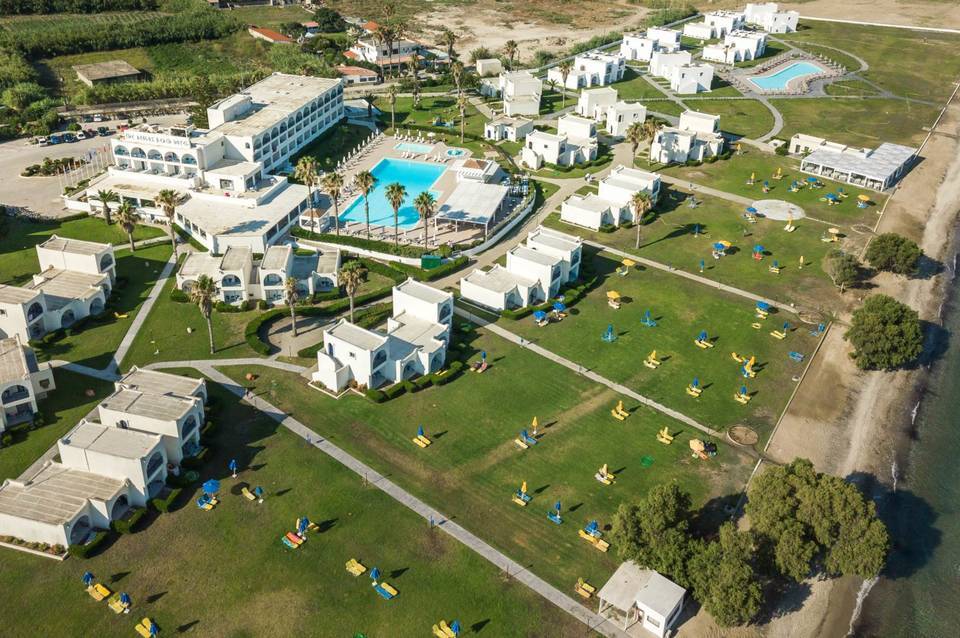 Aeolos Beach Hotel 4