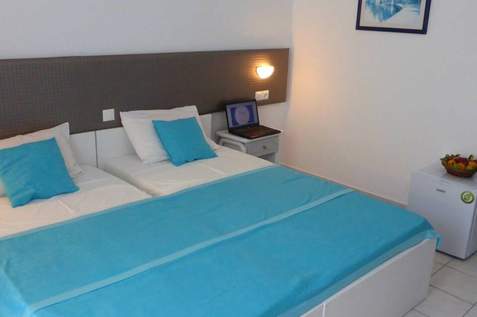Blue Nest Hotel 4