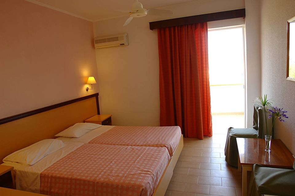 Livadi Nafsika Hotel 3