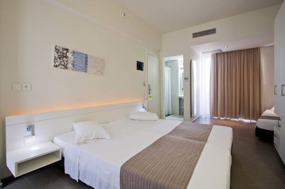 Atlantis City Hotel 3