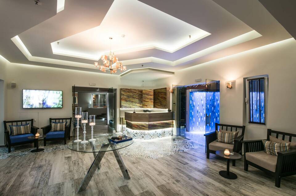 Omiros Boutique Hotel 3