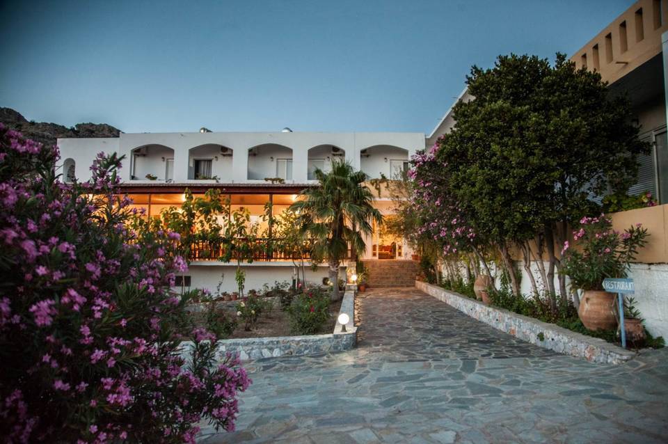 Ammoudi Hotel 1