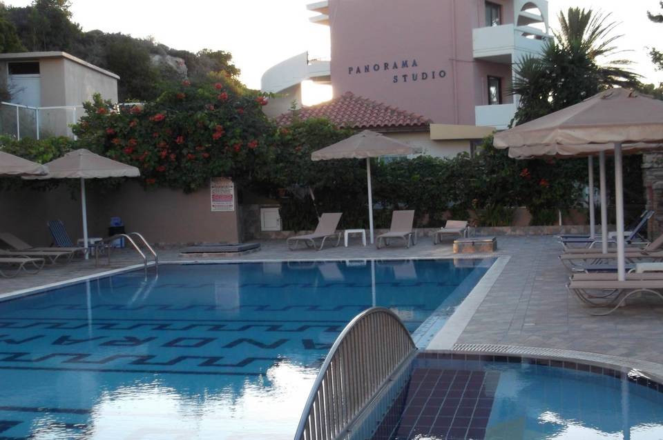 Panorama Studios & Apartments 4