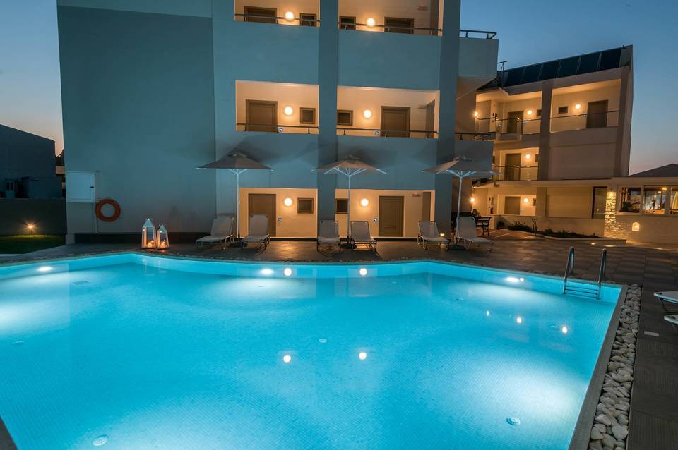 Iperion Beach Hotel 5