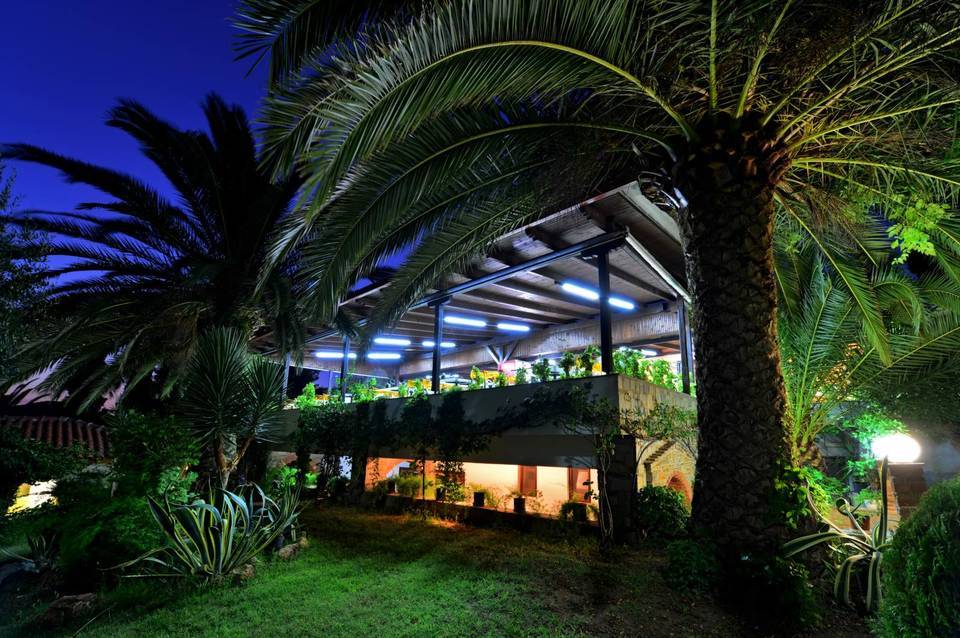 Philoxenia Hotel 3