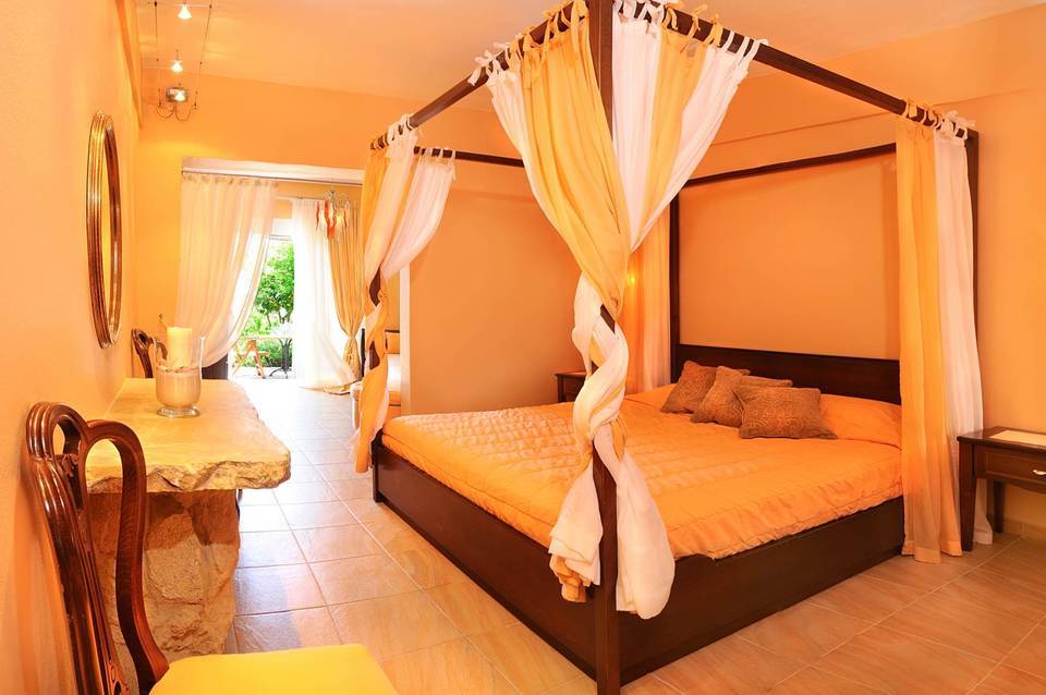 Antigoni Seaside Resort 3