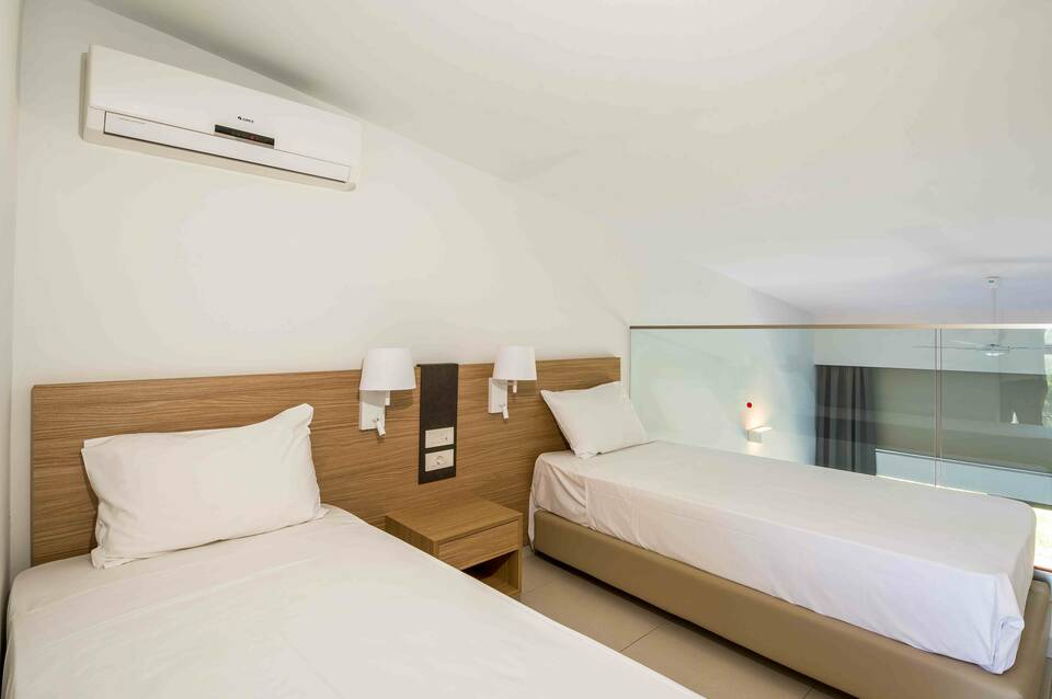 Kiani Beach Resort 2