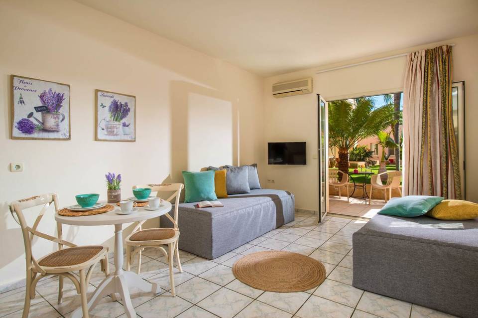 Danaides Hotel 2