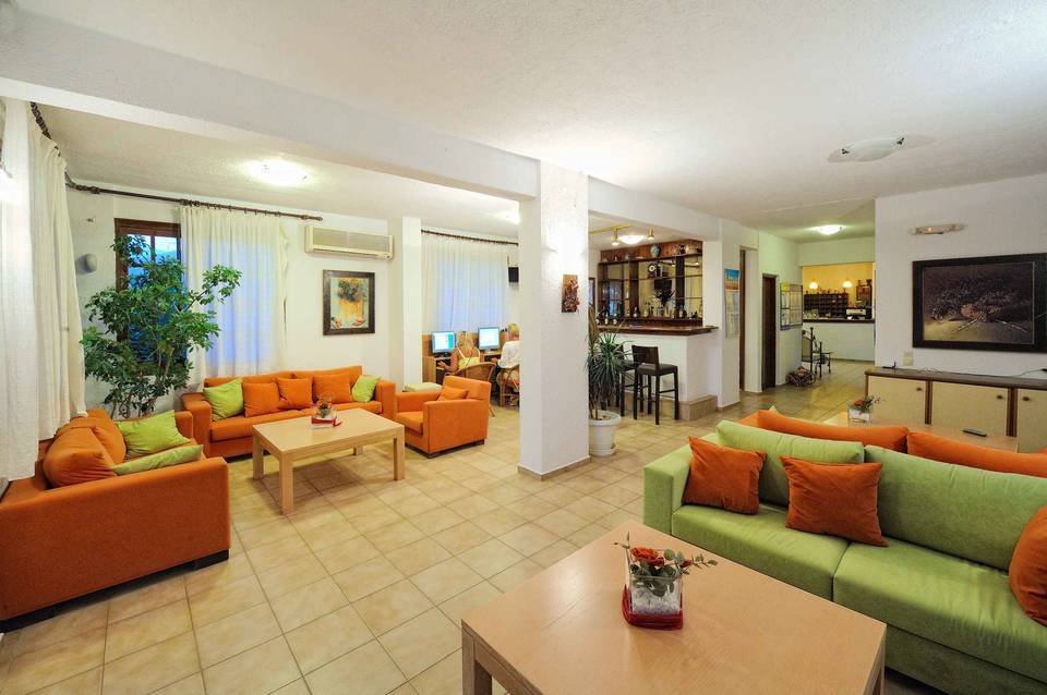 Paloma Garden 1
