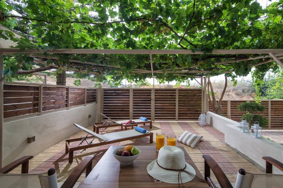 Irida Hotel 3
