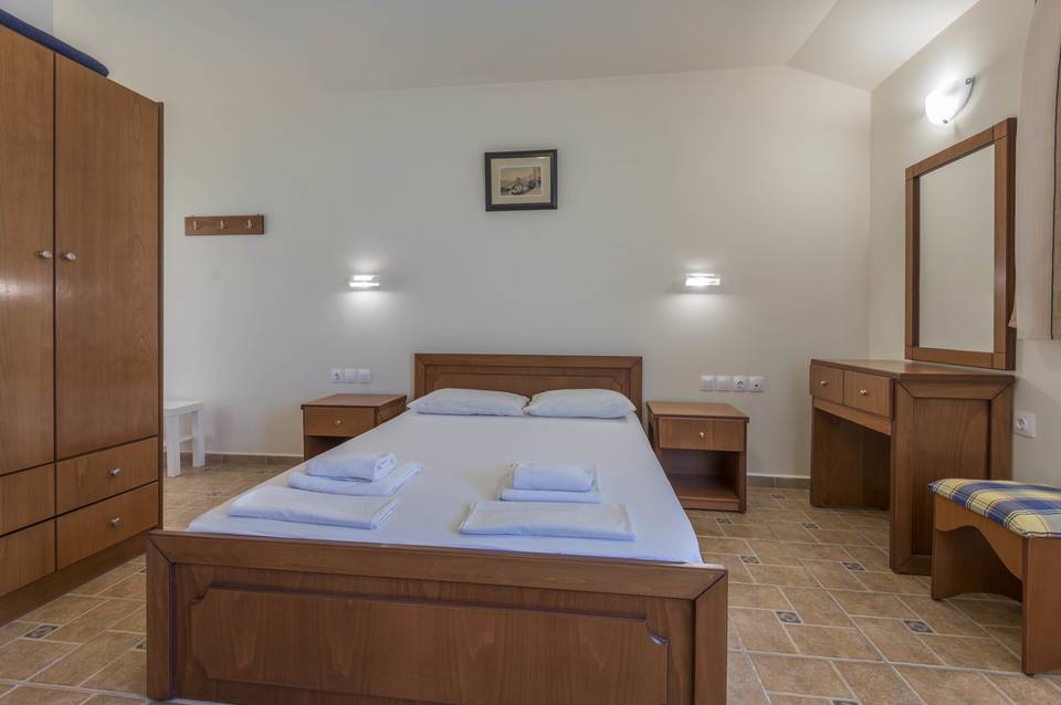 Mammis Beach Hotel 5