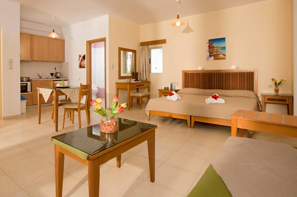 Fotis Studios & Apartments 2
