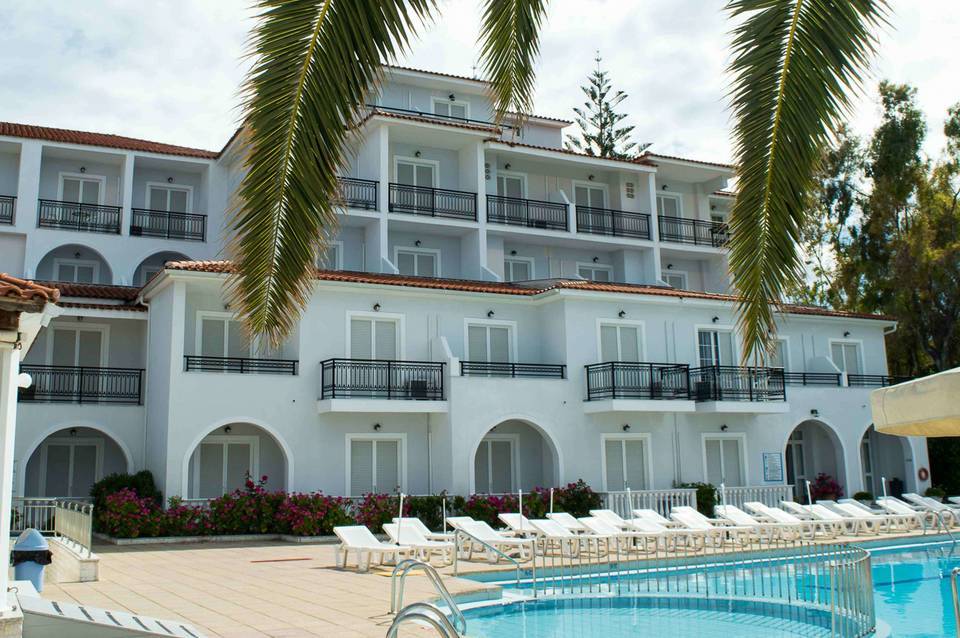Paradise Beach Hotel 5