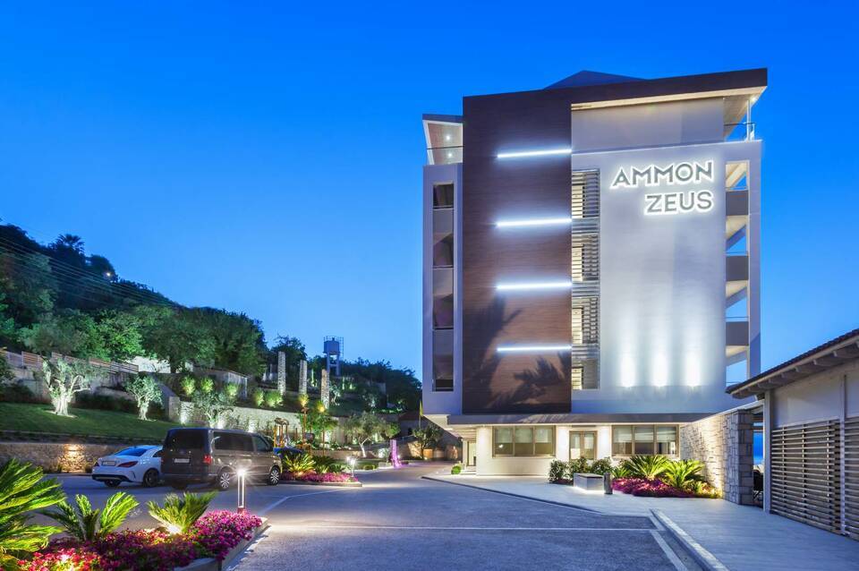 Ammon Zeus Luxury Beach Hotel 3