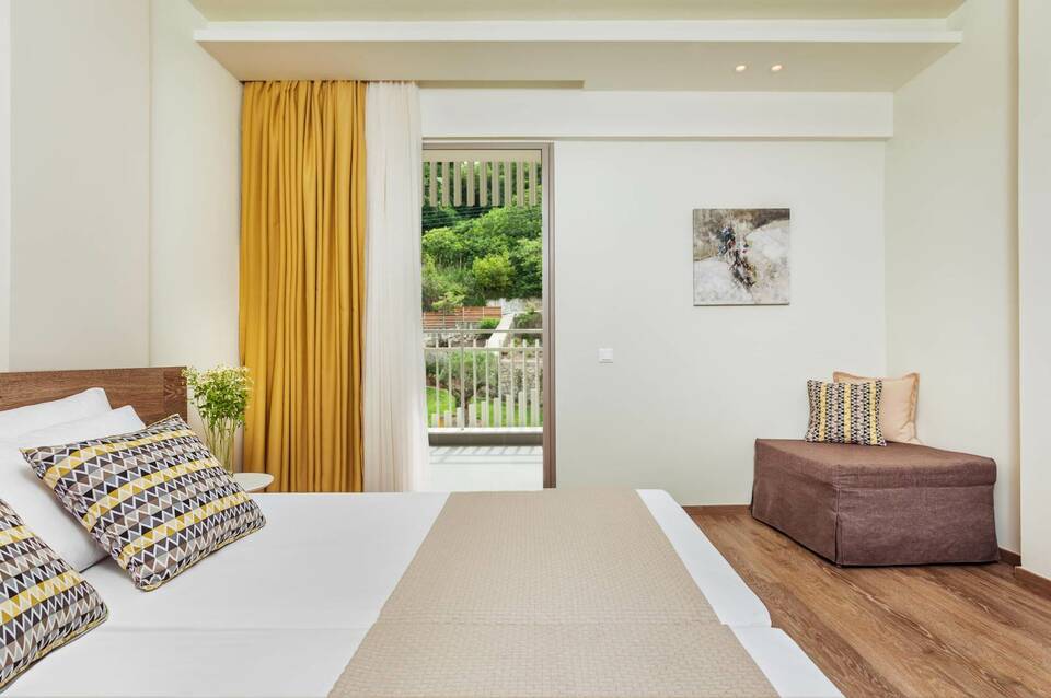 Ammon Zeus Luxury Beach Hotel 5