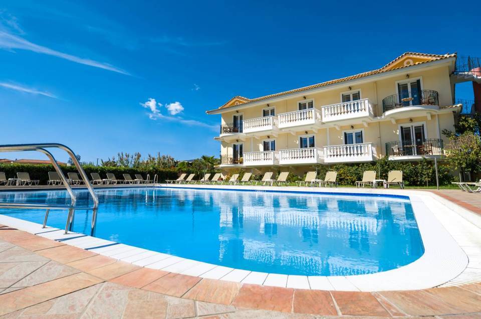 Ilios Hotel 4