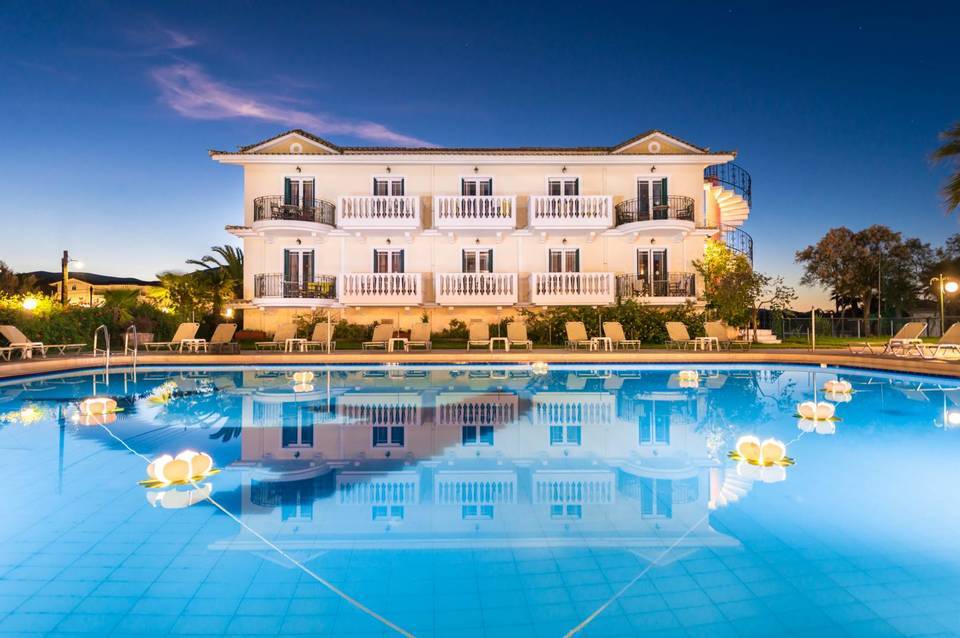 Ilios Hotel 5