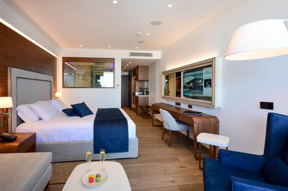 Nana Princess Suites, Villas & Spa 2
