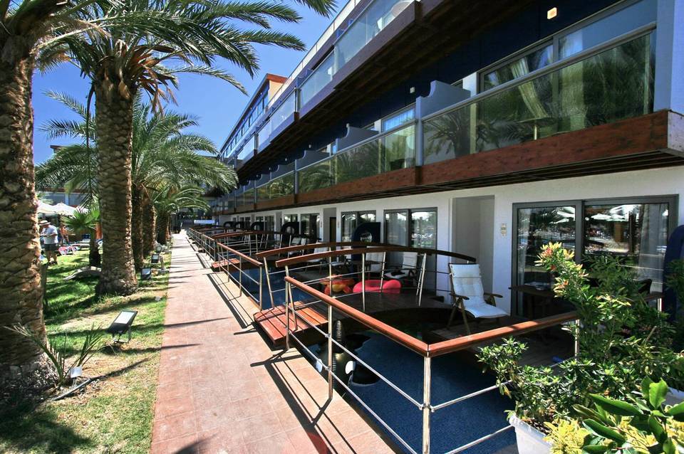 All Senses Ocean Blue Seaside Resort & Spa 3
