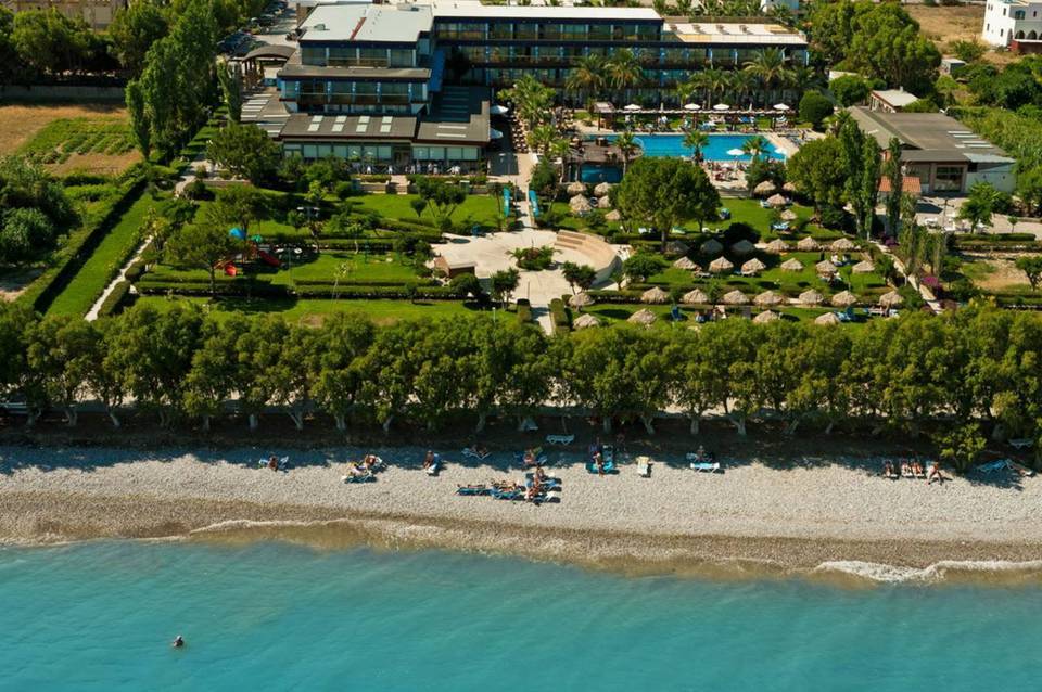 All Senses Ocean Blue Seaside Resort & Spa 4