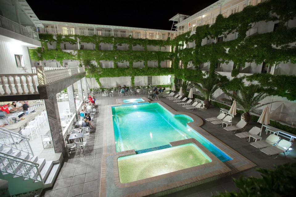 Olympic Kosmas Hotel 2