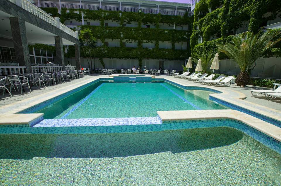 Olympic Kosmas Hotel 3