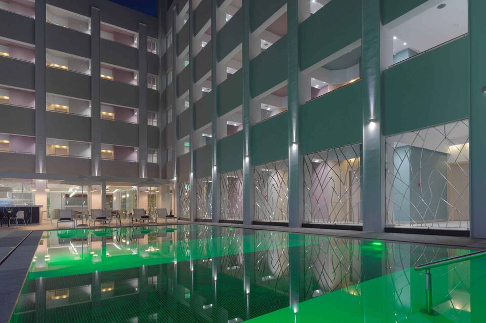 Melrose Hotel 5